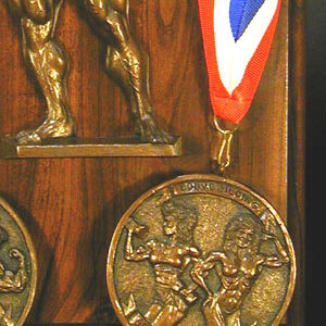 male bodybuilding medallion
